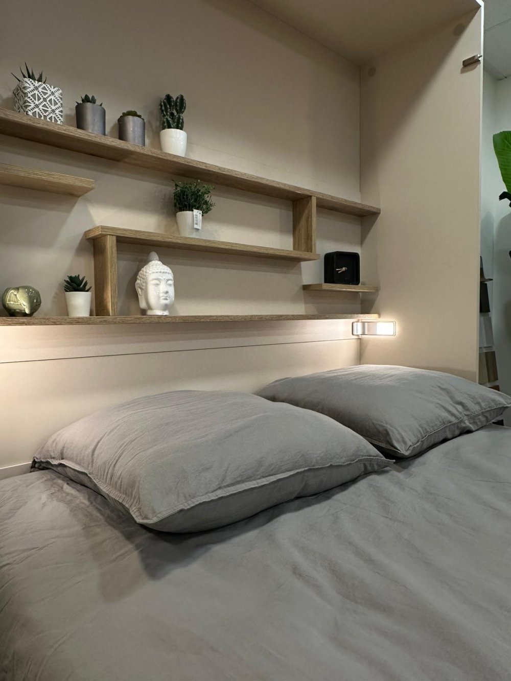 Lit escamotable canapé ARLITEC LIT COFFRE 140 avec surmeuble et colonne chevet hauteur 260 cm