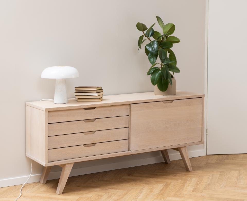 Buffet ALINE 4 tiroirs 1 porte chêne clair