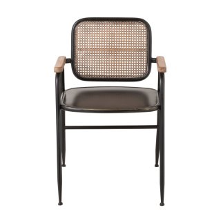 Chaise avec accoudoirs AKIBE en métal noir et bois naturel
