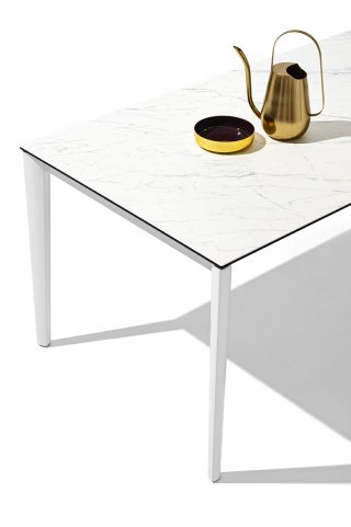 Table extensible 10 couverts ARTIC FAST pieds métal plateau marbre blanc